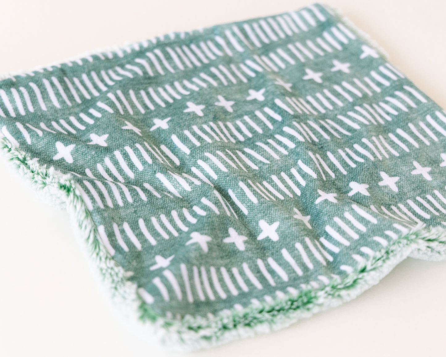 Farmhouse Dash Lovey
